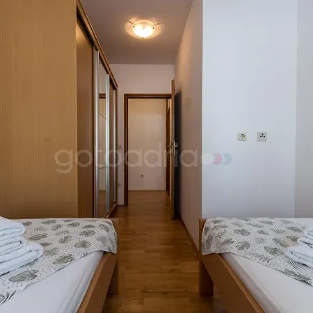 Apartament Jose *